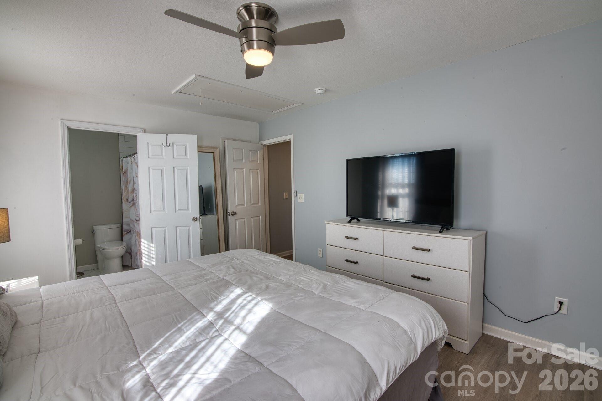 429 Wiltshire Circle Fletcher NC 28732