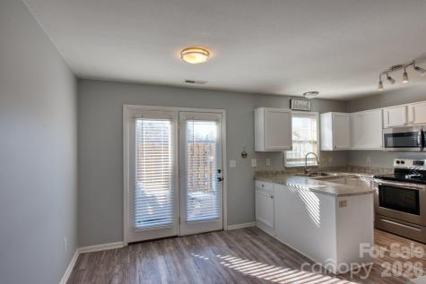 429 Wiltshire Circle Fletcher NC 28732