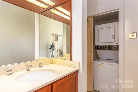 60 Haywood Street Asheville NC 28801