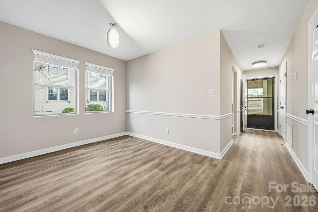 1605 Abbey Circle Asheville NC 28805