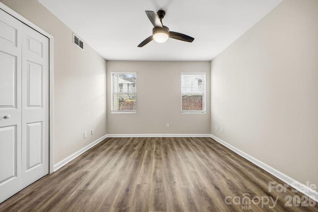 1605 Abbey Circle Asheville NC 28805