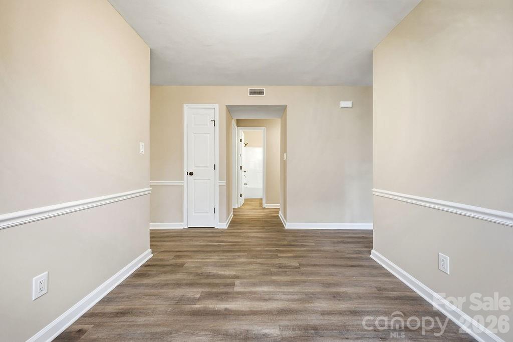1605 Abbey Circle Asheville NC 28805