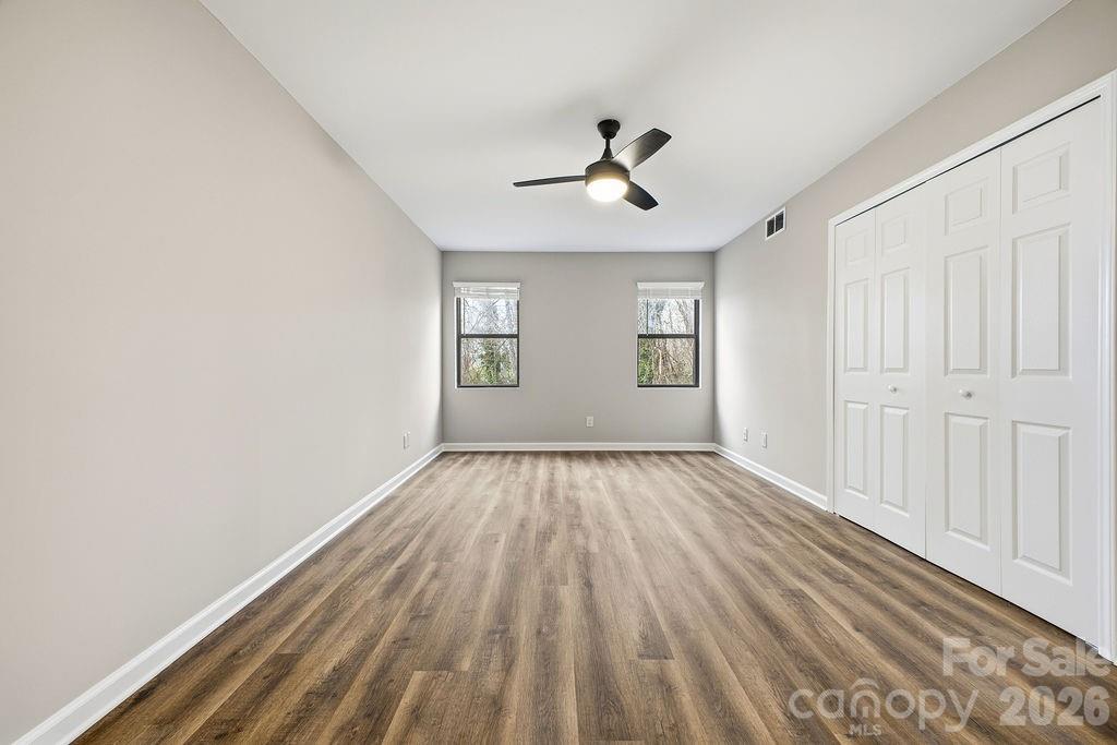 1605 Abbey Circle Asheville NC 28805
