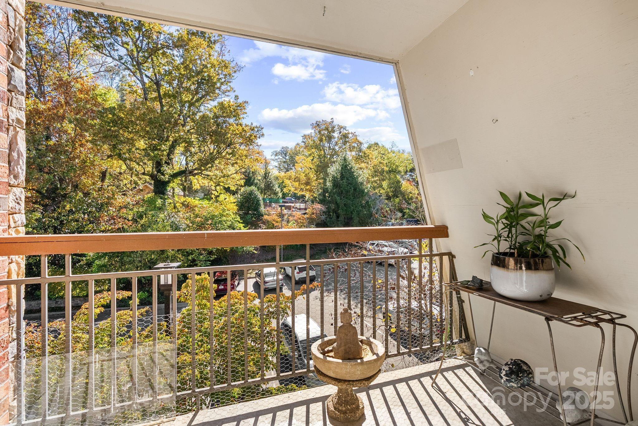 429 Bowling Park Road Asheville NC 28803