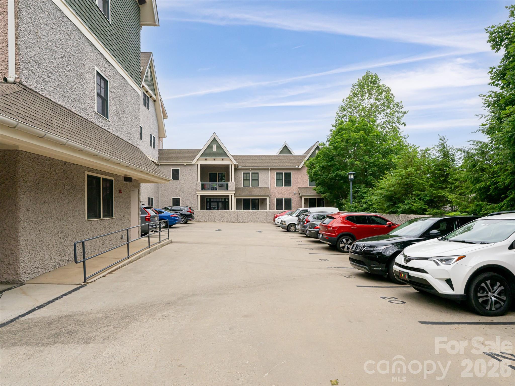 190 Broadway Street Asheville NC 28801