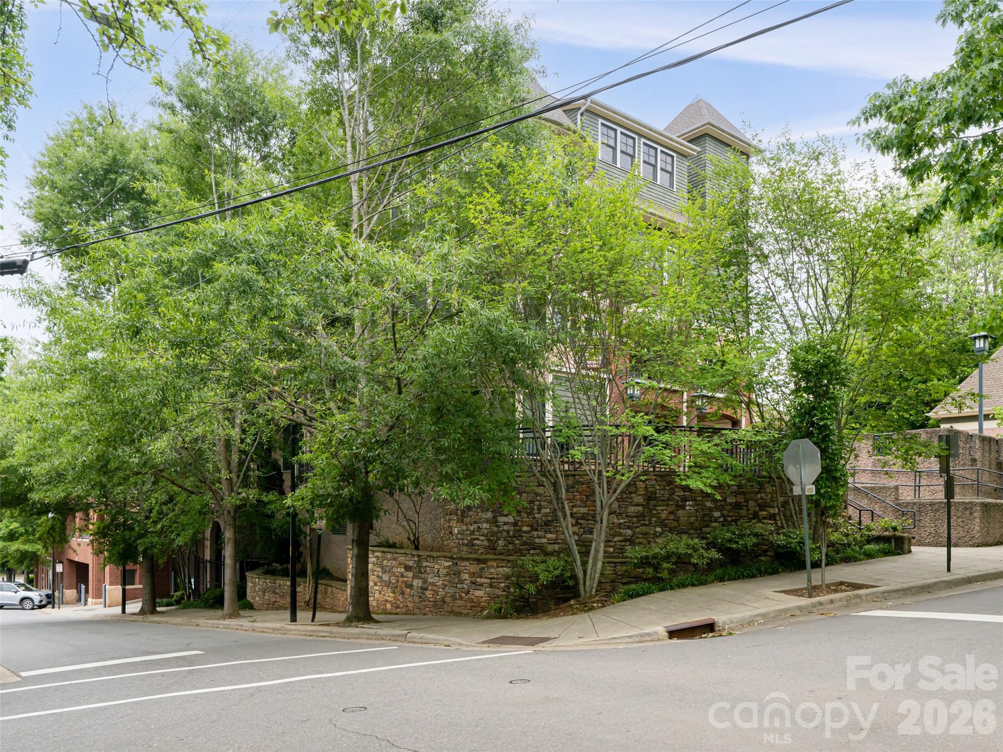 190 Broadway Street Asheville NC 28801