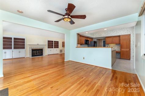 144 Overlook Drive Flat Rock NC 28731