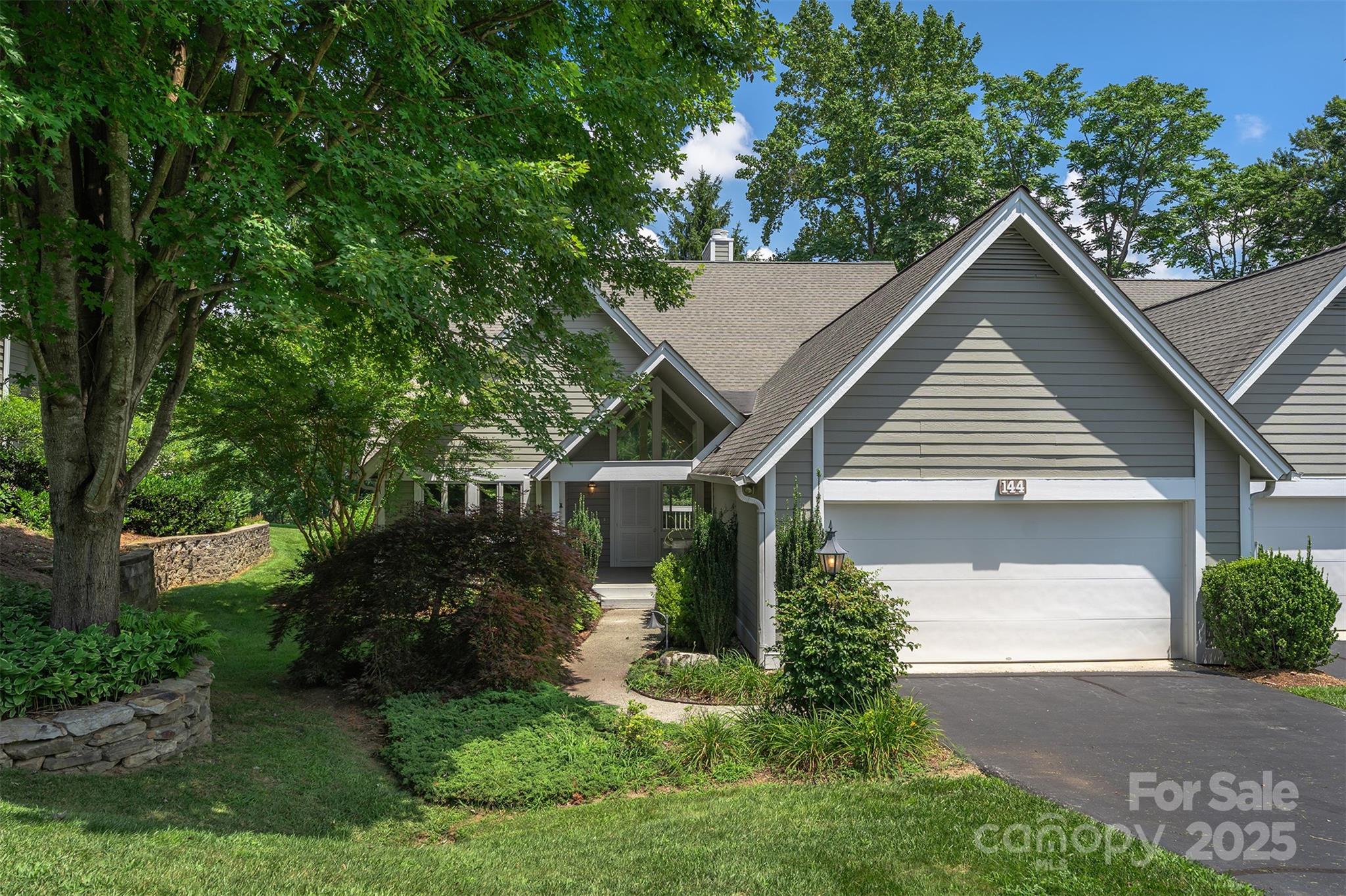 144 Overlook Drive Flat Rock NC 28731