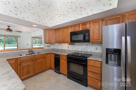 144 Overlook Drive Flat Rock NC 28731