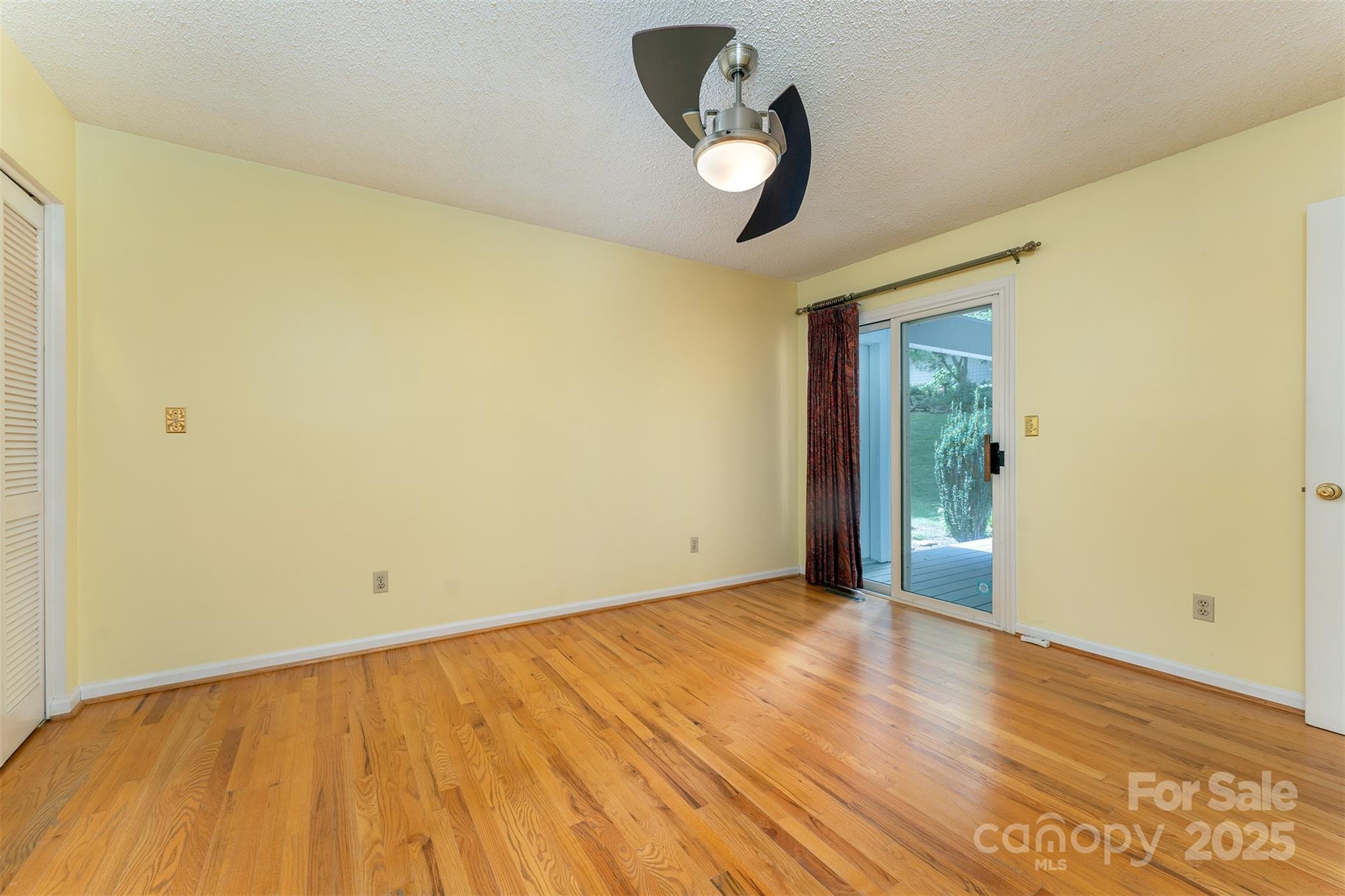 144 Overlook Drive Flat Rock NC 28731