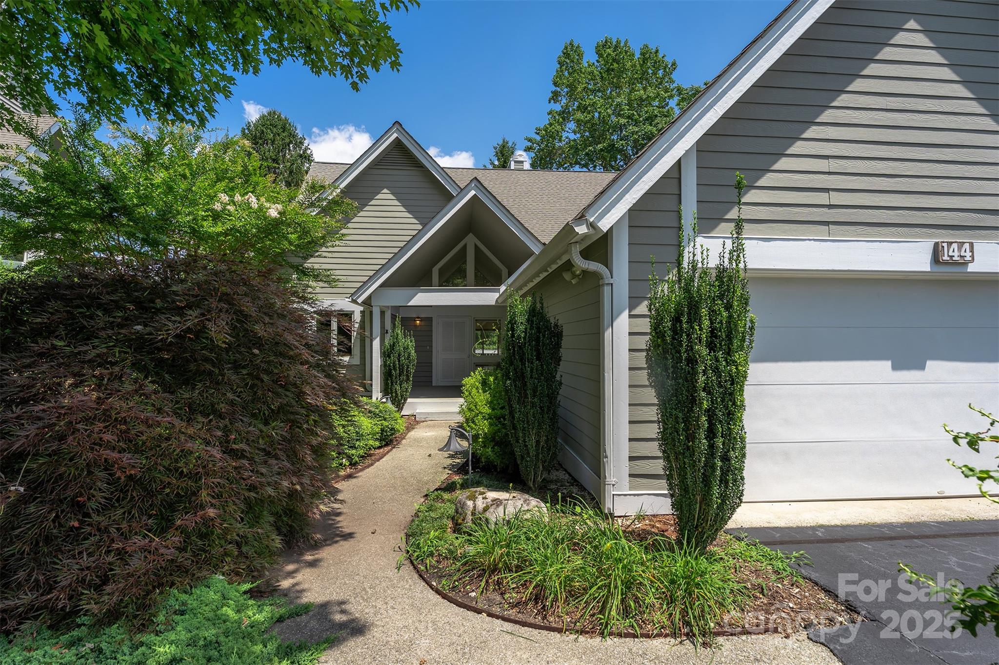 144 Overlook Drive Flat Rock NC 28731