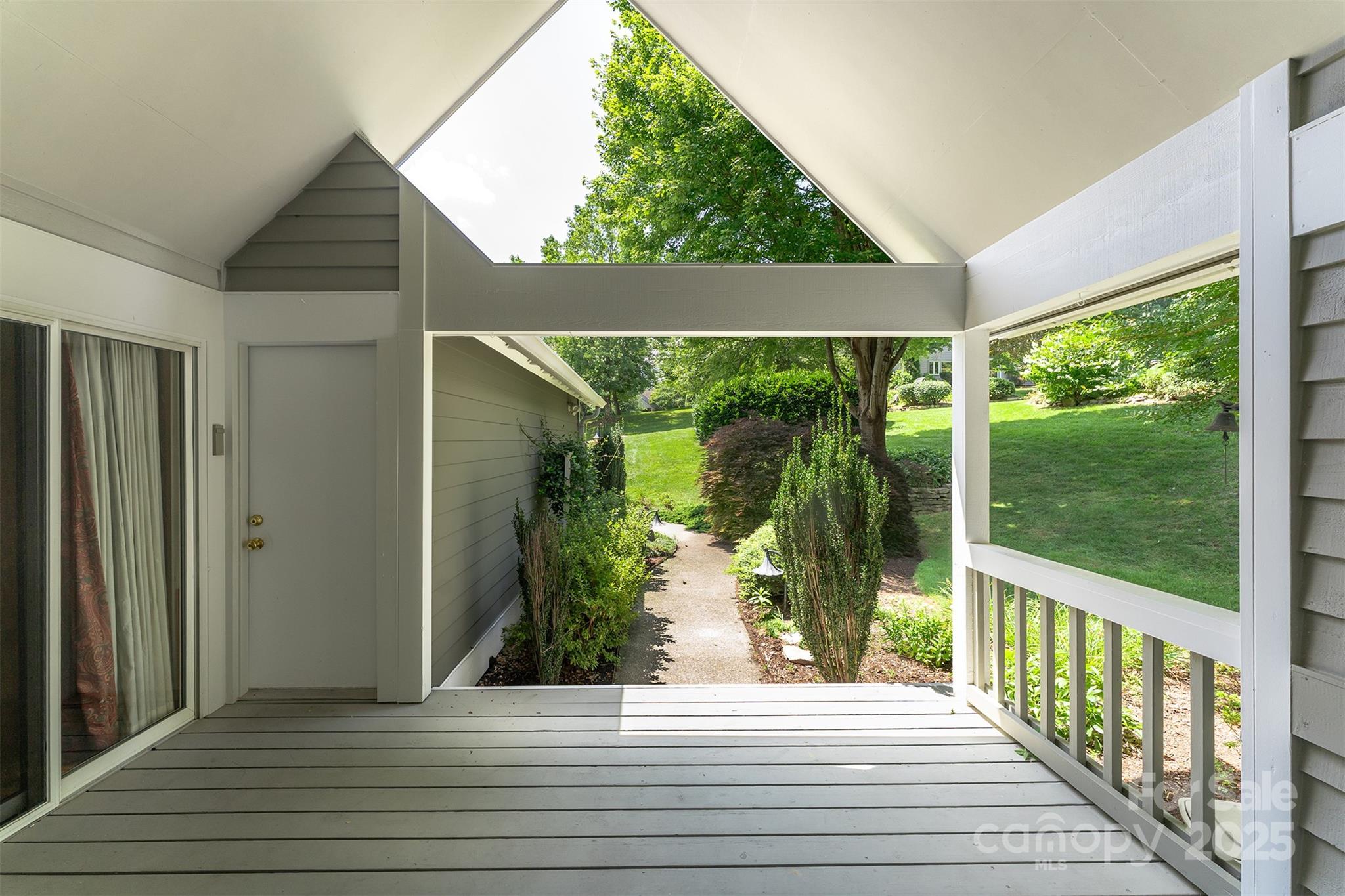 144 Overlook Drive Flat Rock NC 28731