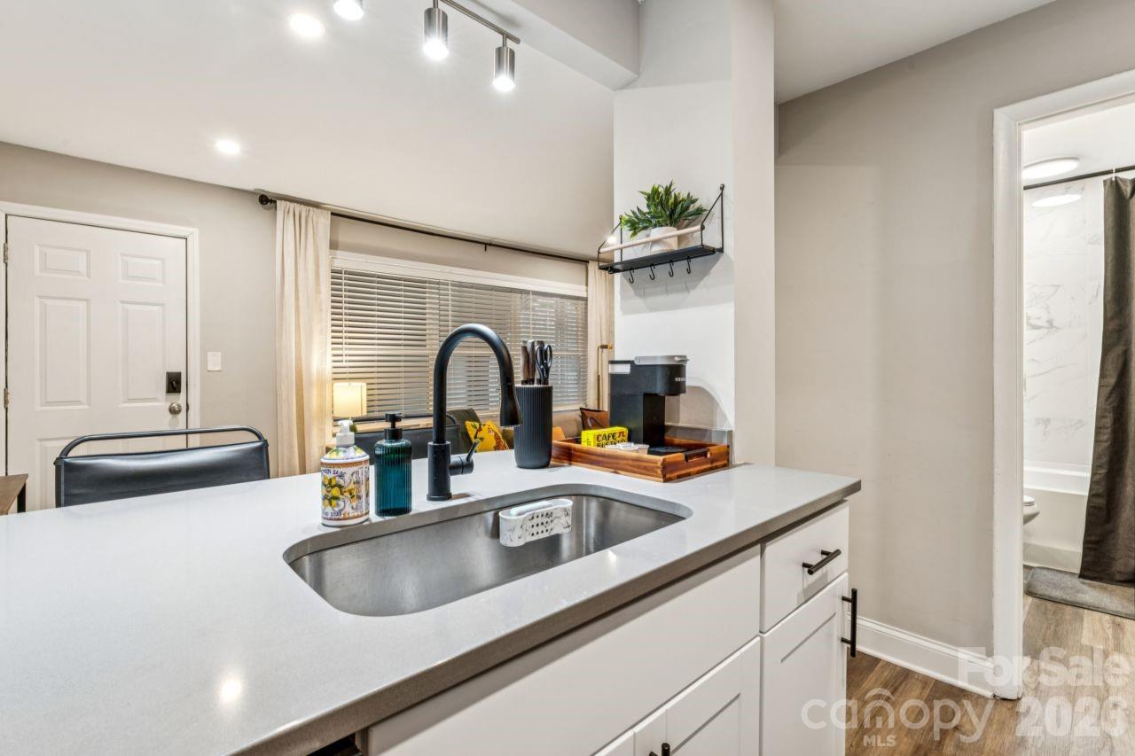 2000 Patio Court Charlotte NC 28205