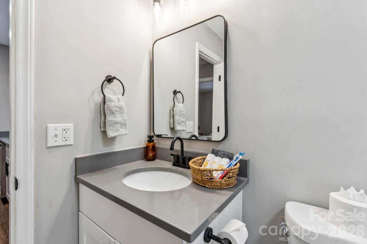 2000 Patio Court Charlotte NC 28205