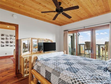 80 Slickrock Road Burnsville NC 28714