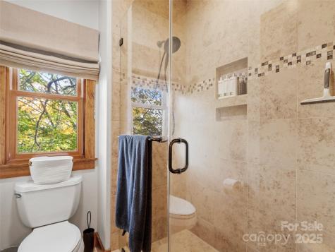 80 Slickrock Road Burnsville NC 28714