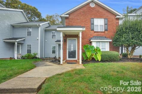 2911 Iron Gate Lane Charlotte NC 28212