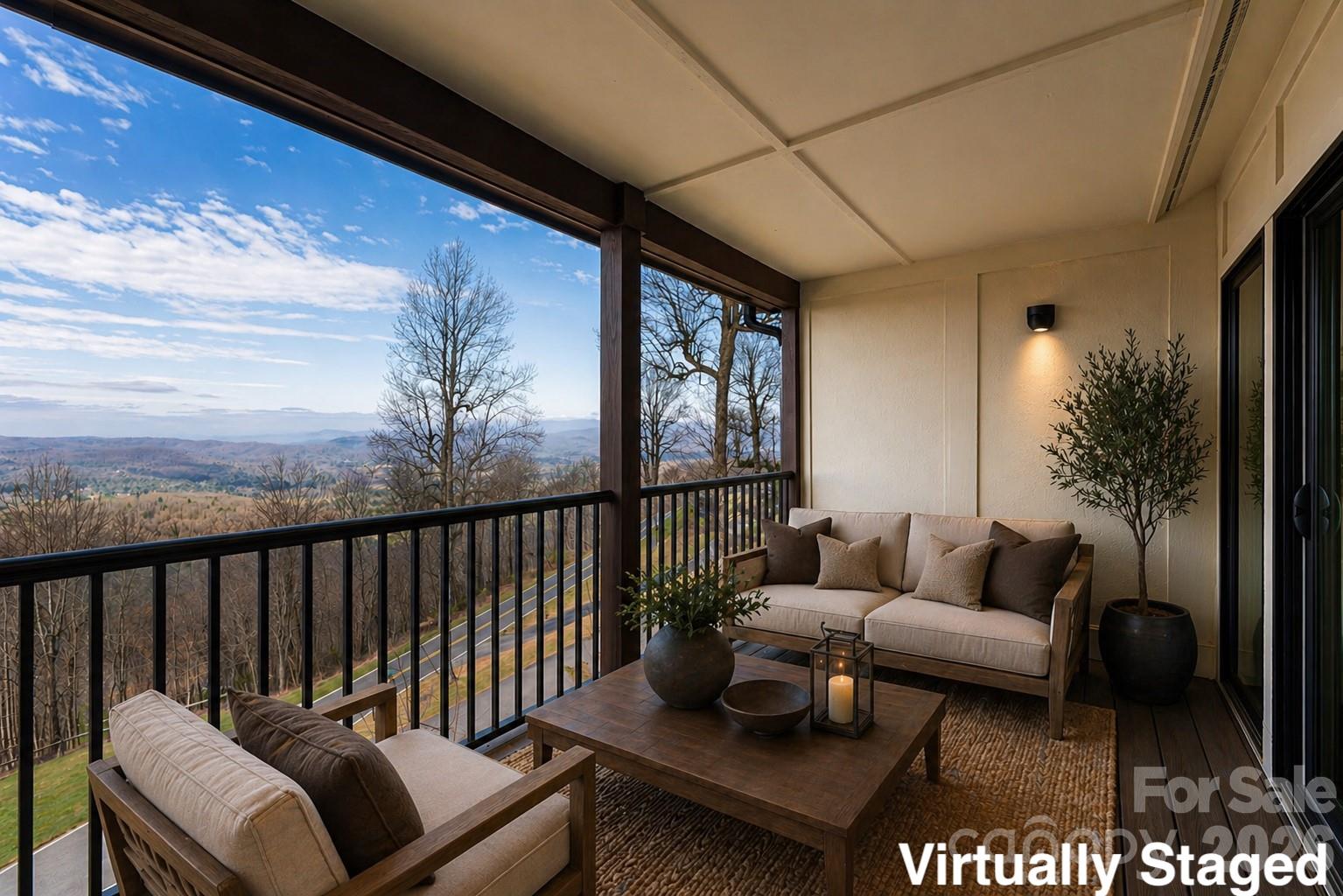 1203 Fleetwood Plaza Hendersonville NC 28739
