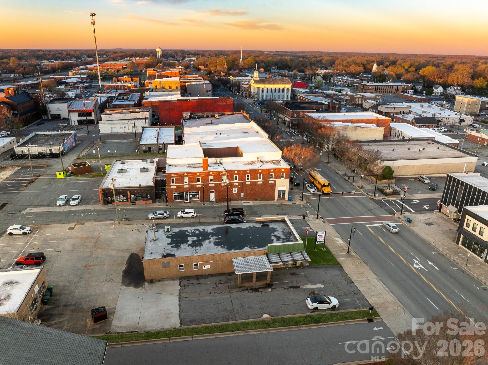 121 N Main Street Lexington NC 27292