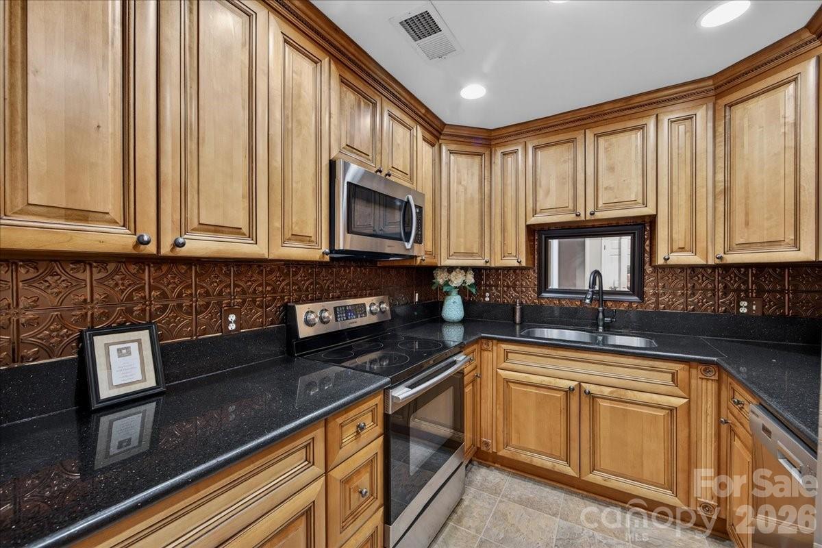 140 Lake Concord Road NE Concord NC 28025