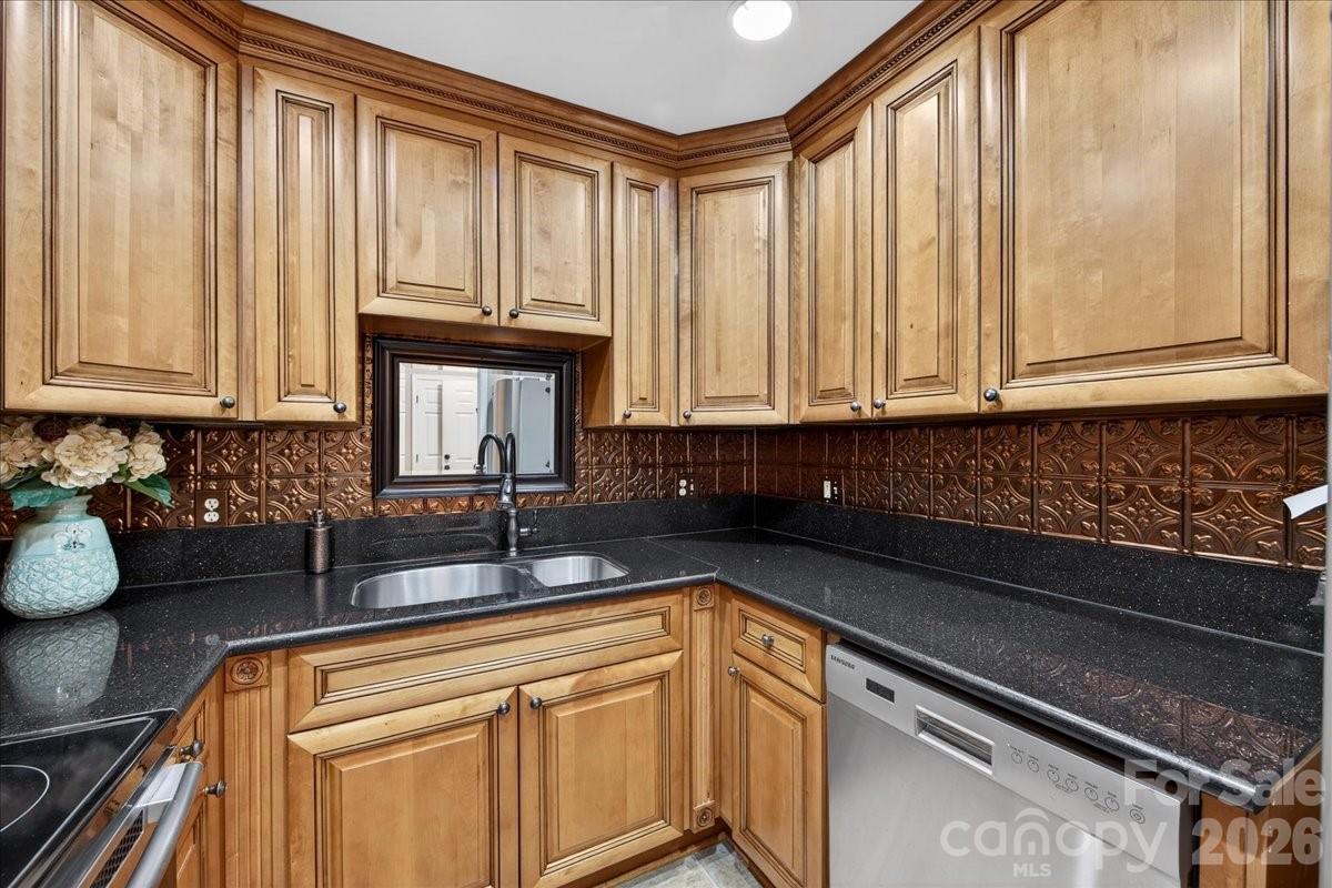 140 Lake Concord Road NE Concord NC 28025