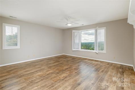 140 Bent Tree Drive Hendersonville NC 28739