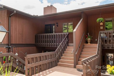 140 Bent Tree Drive Hendersonville NC 28739