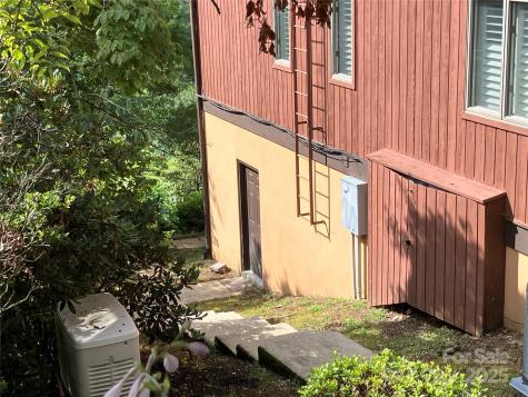 140 Bent Tree Drive Hendersonville NC 28739