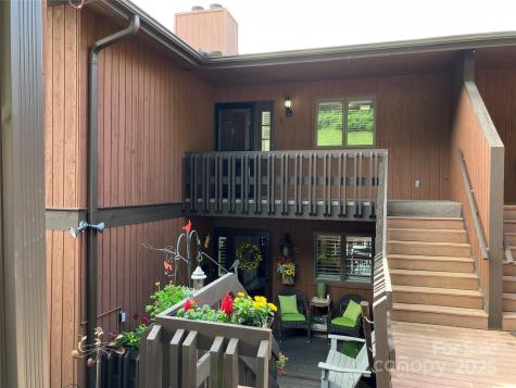 140 Bent Tree Drive Hendersonville NC 28739