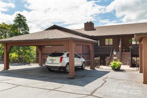 140 Bent Tree Drive Hendersonville NC 28739