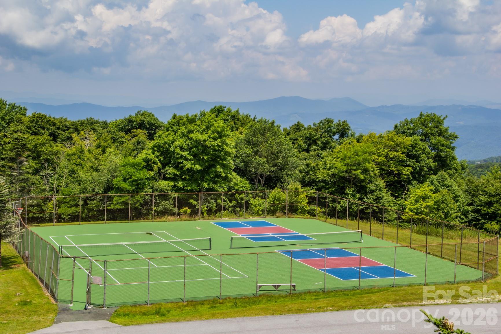 301 Pinnacle Inn Road Beech Mountain NC 28604
