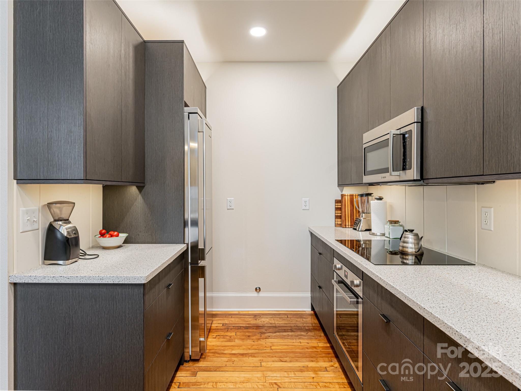 84 W Walnut Street Asheville NC 28801