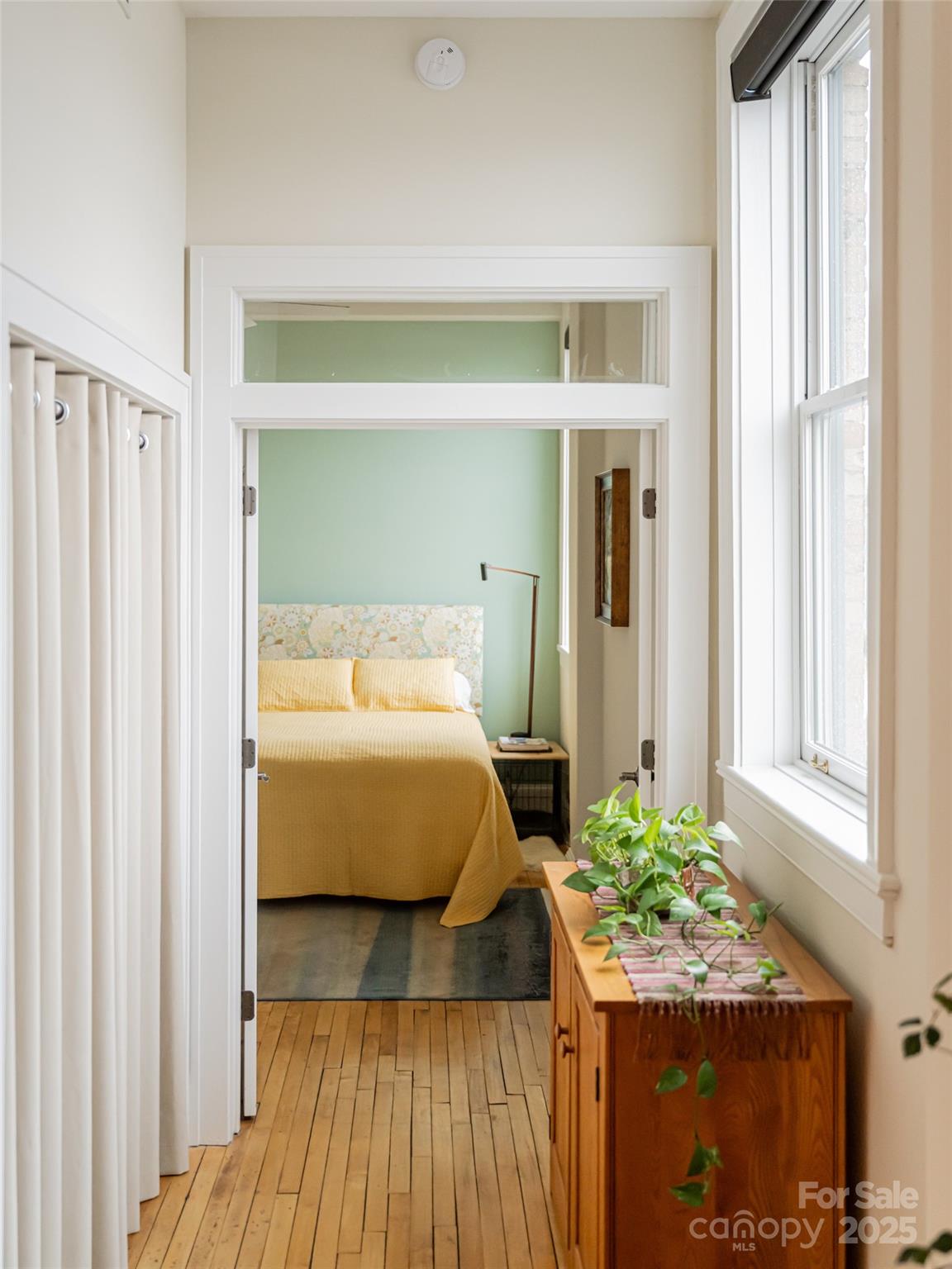 84 W Walnut Street Asheville NC 28801