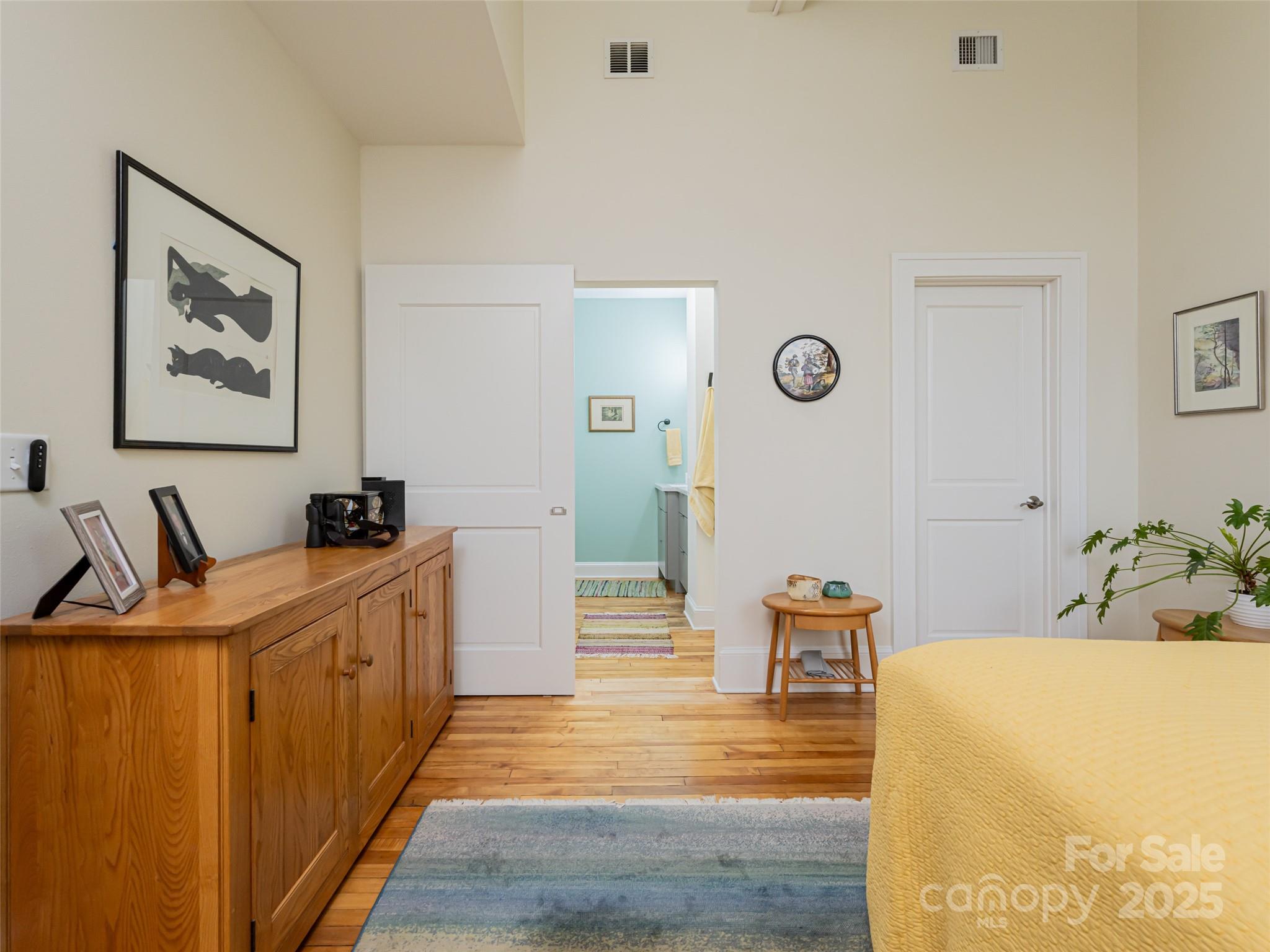 84 W Walnut Street Asheville NC 28801