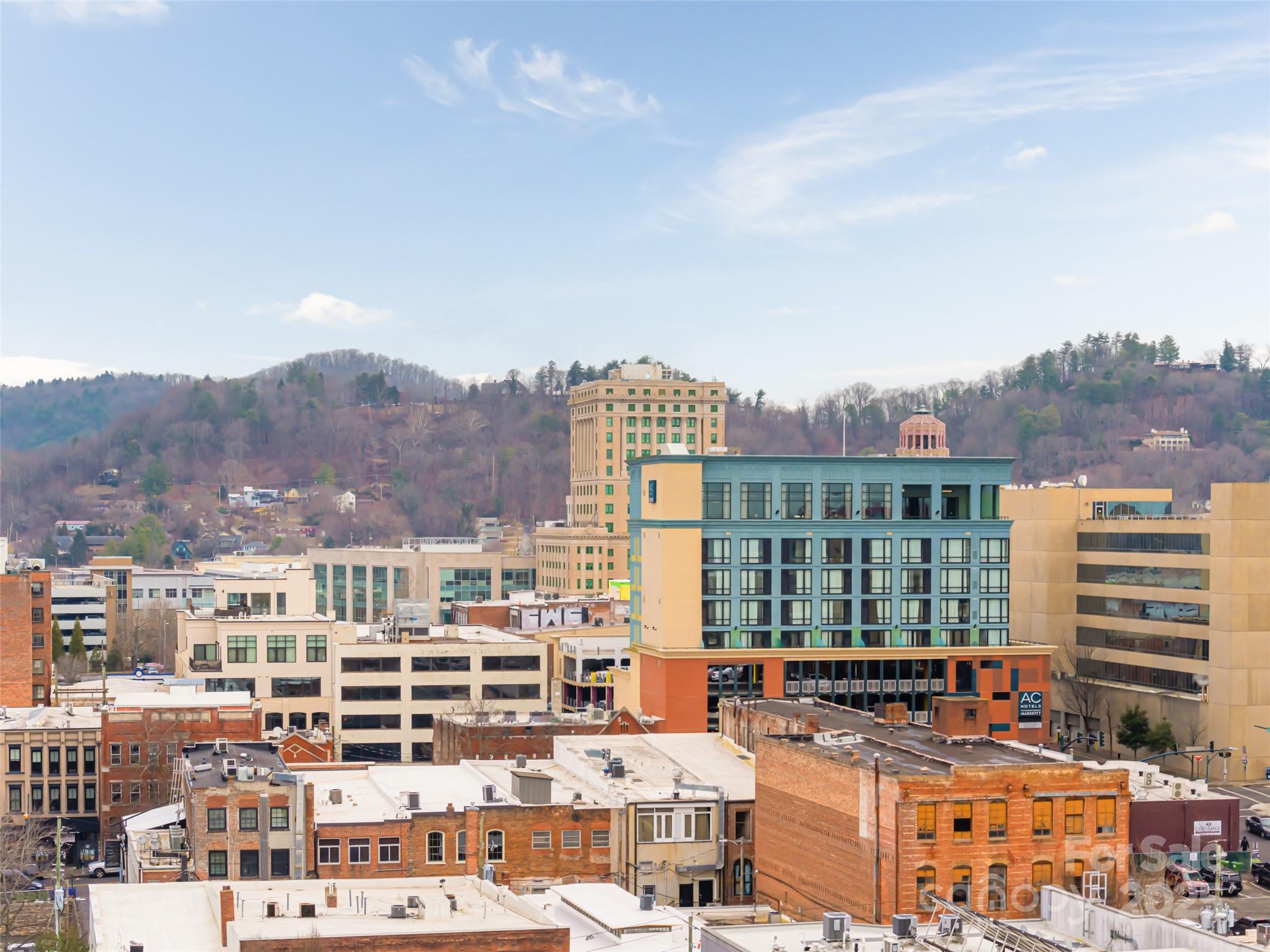 84 W Walnut Street Asheville NC 28801