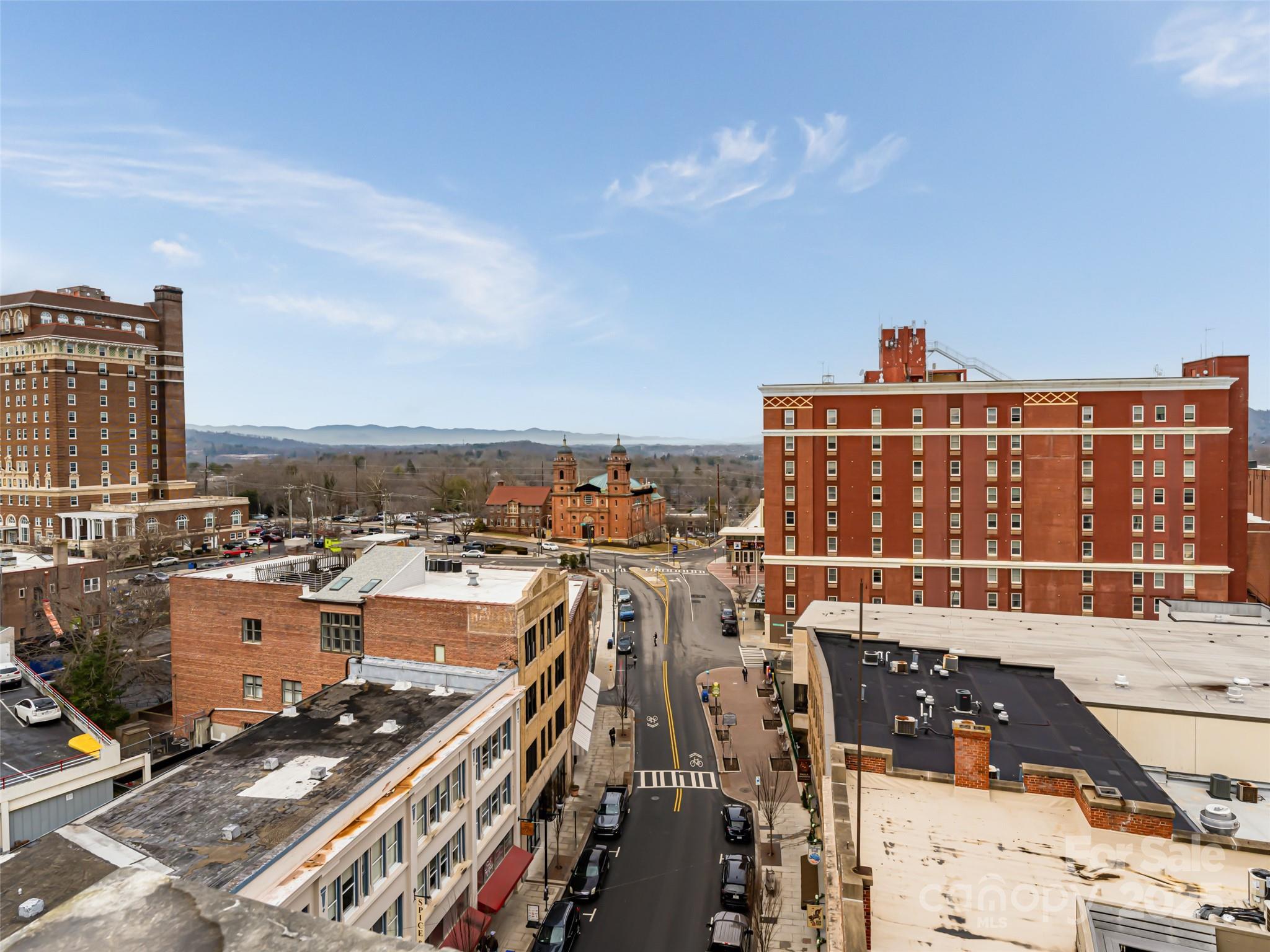 84 W Walnut Street Asheville NC 28801