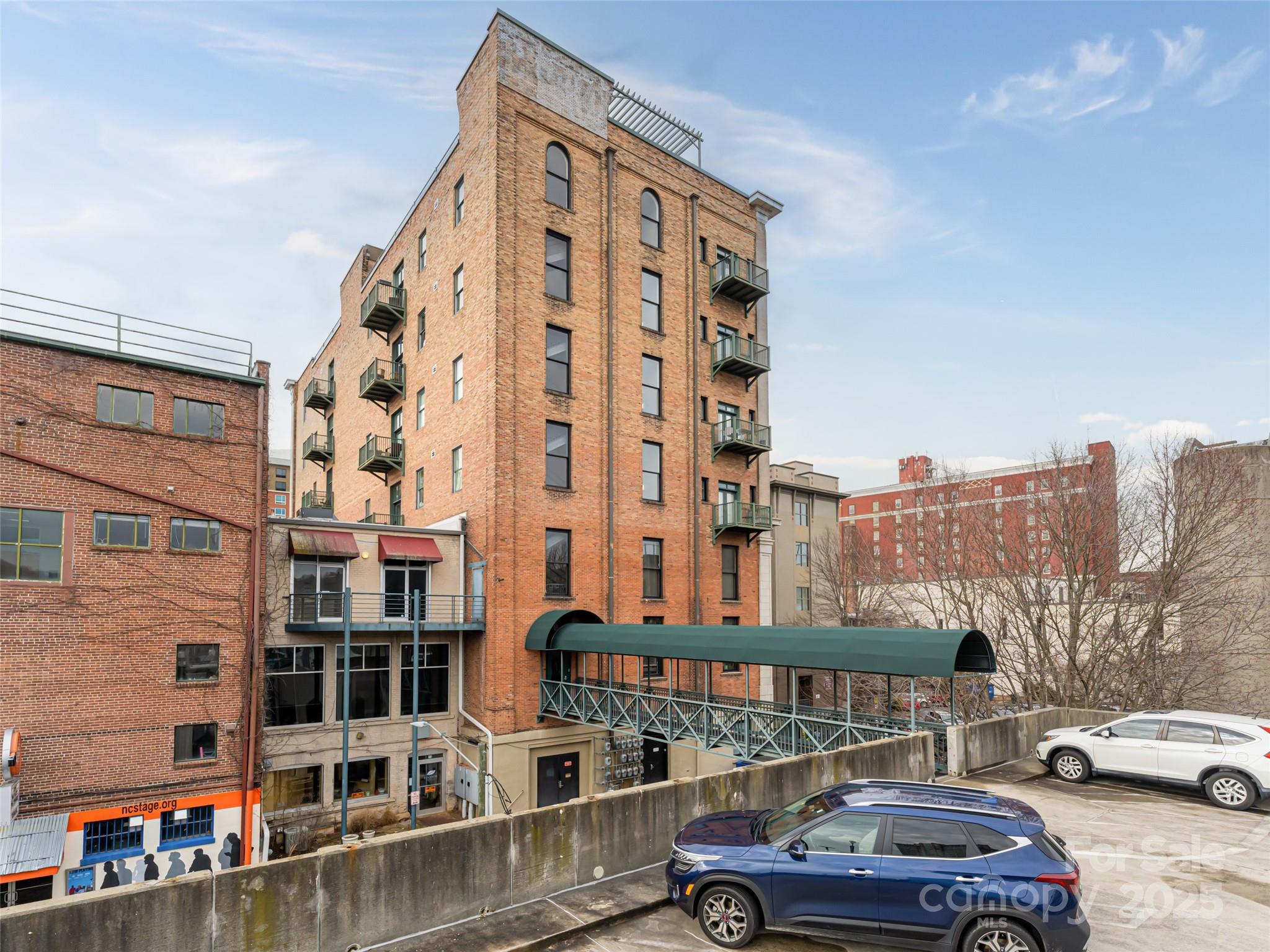 84 W Walnut Street Asheville NC 28801