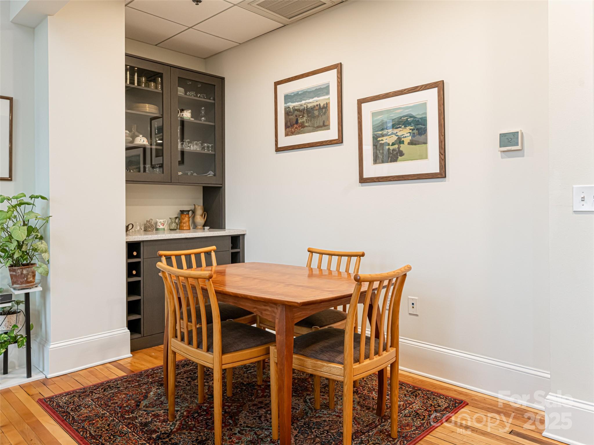 84 W Walnut Street Asheville NC 28801