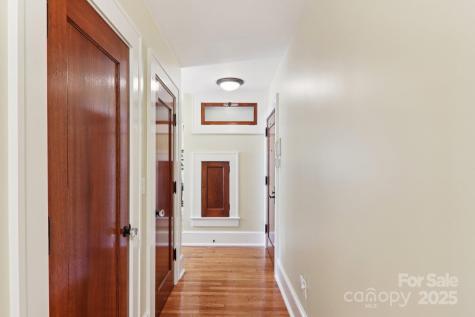 203 6th Avenue W Hendersonville NC 28739