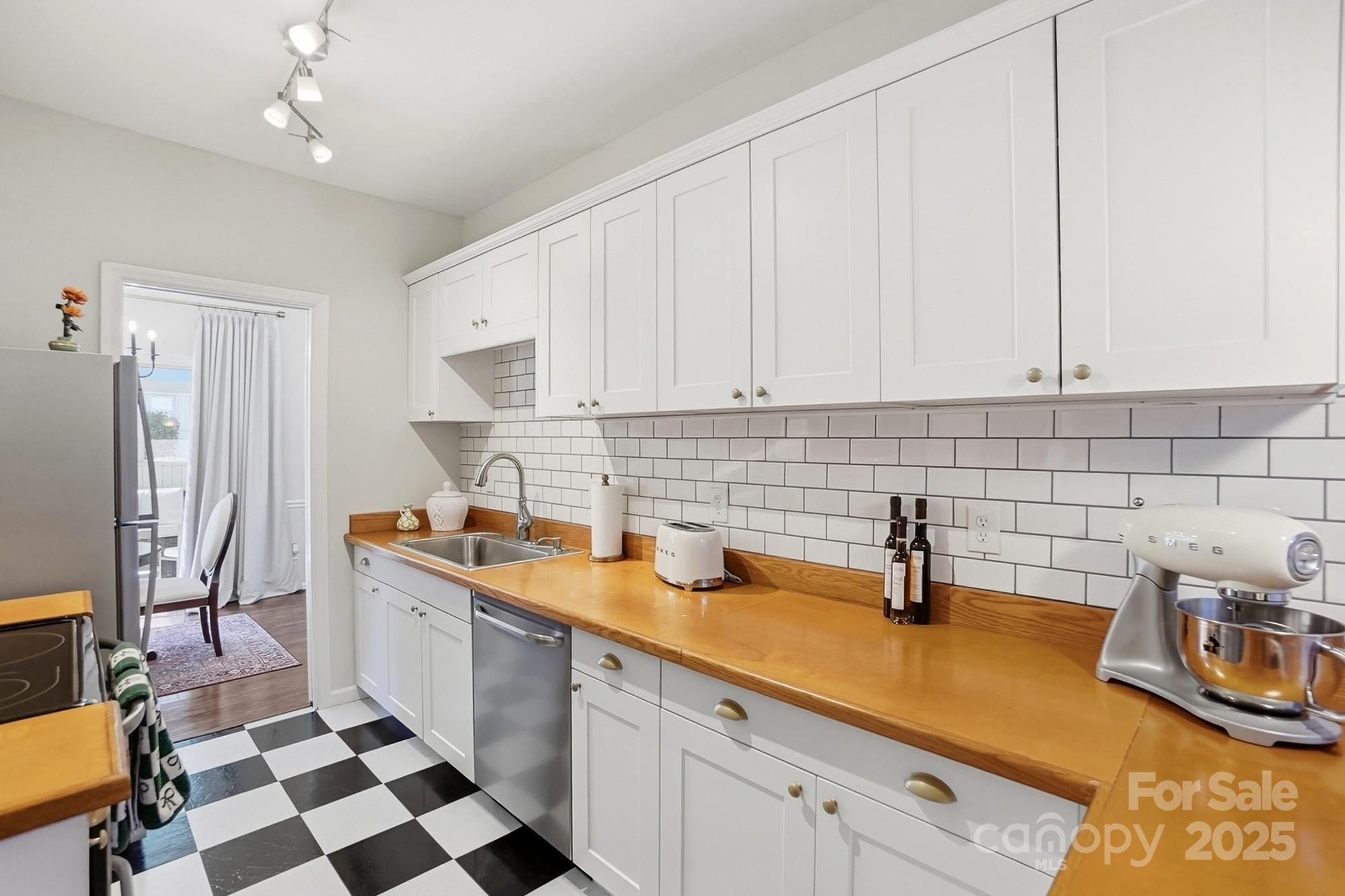 5913 Quail Hollow Road Charlotte NC 28210