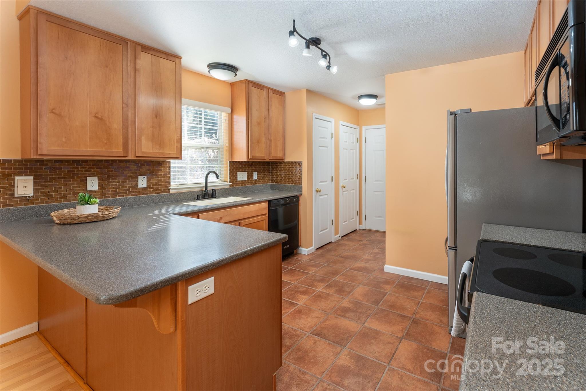 412 Wiltshire Circle Fletcher NC 28732