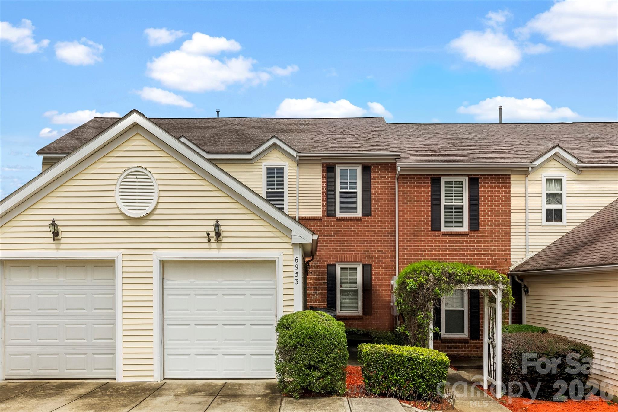 6953 Misty Pine Lane Charlotte NC 28217
