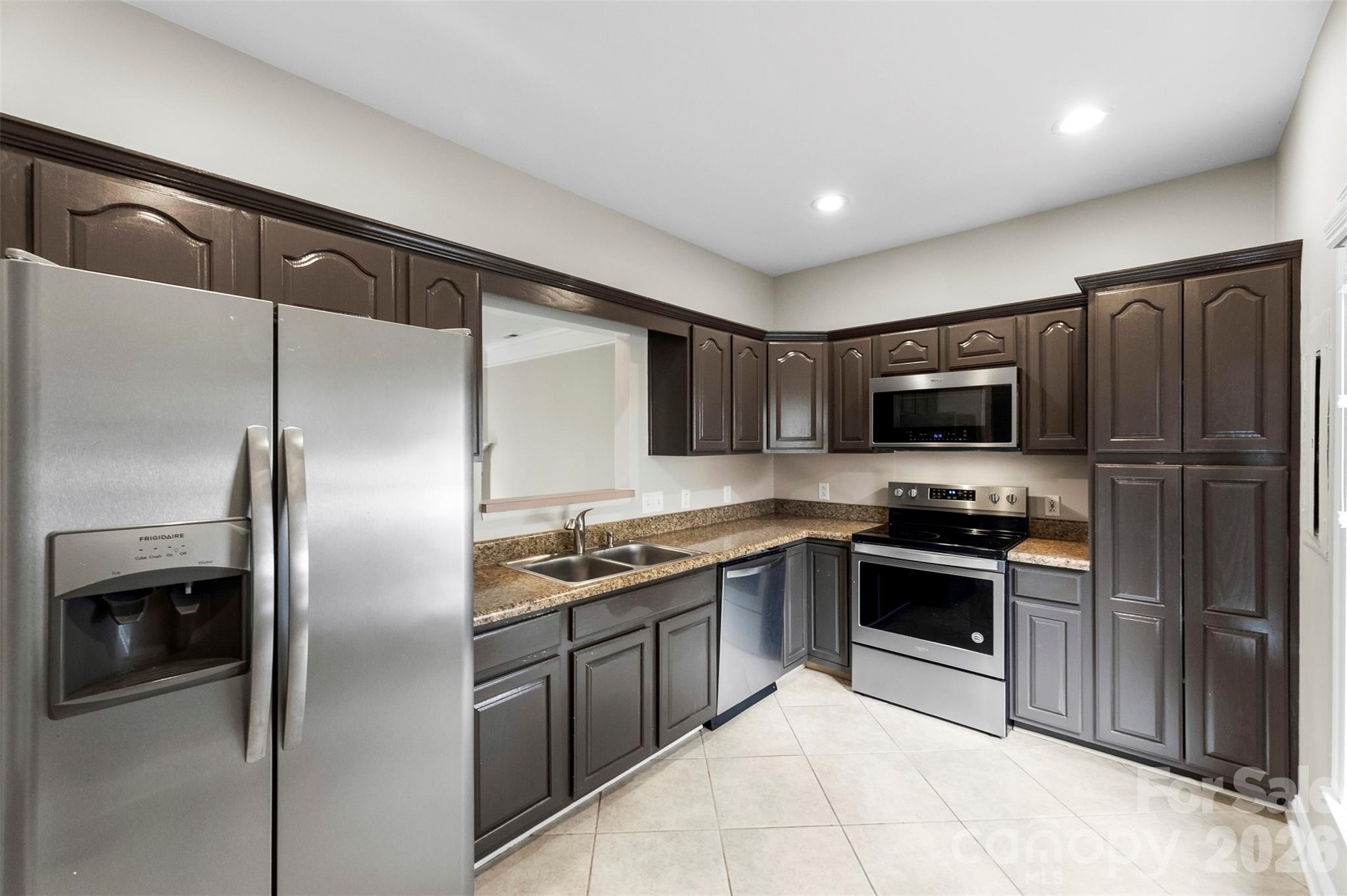 6953 Misty Pine Lane Charlotte NC 28217