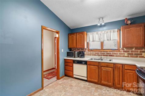 1404 Wellington Hills Circle Salisbury NC 28147