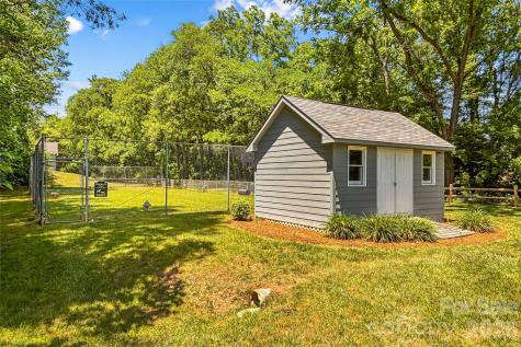 1404 Wellington Hills Circle Salisbury NC 28147
