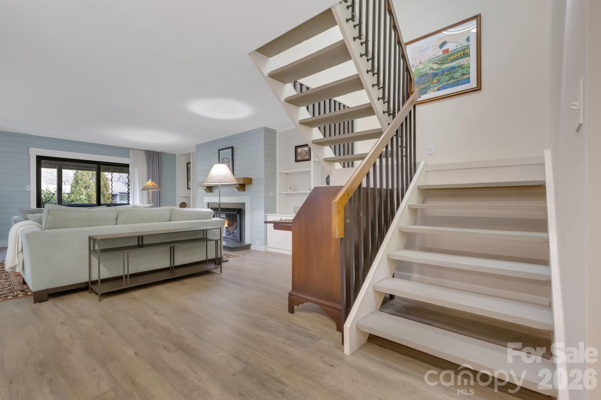 403 Crowfields Drive Asheville NC 28803