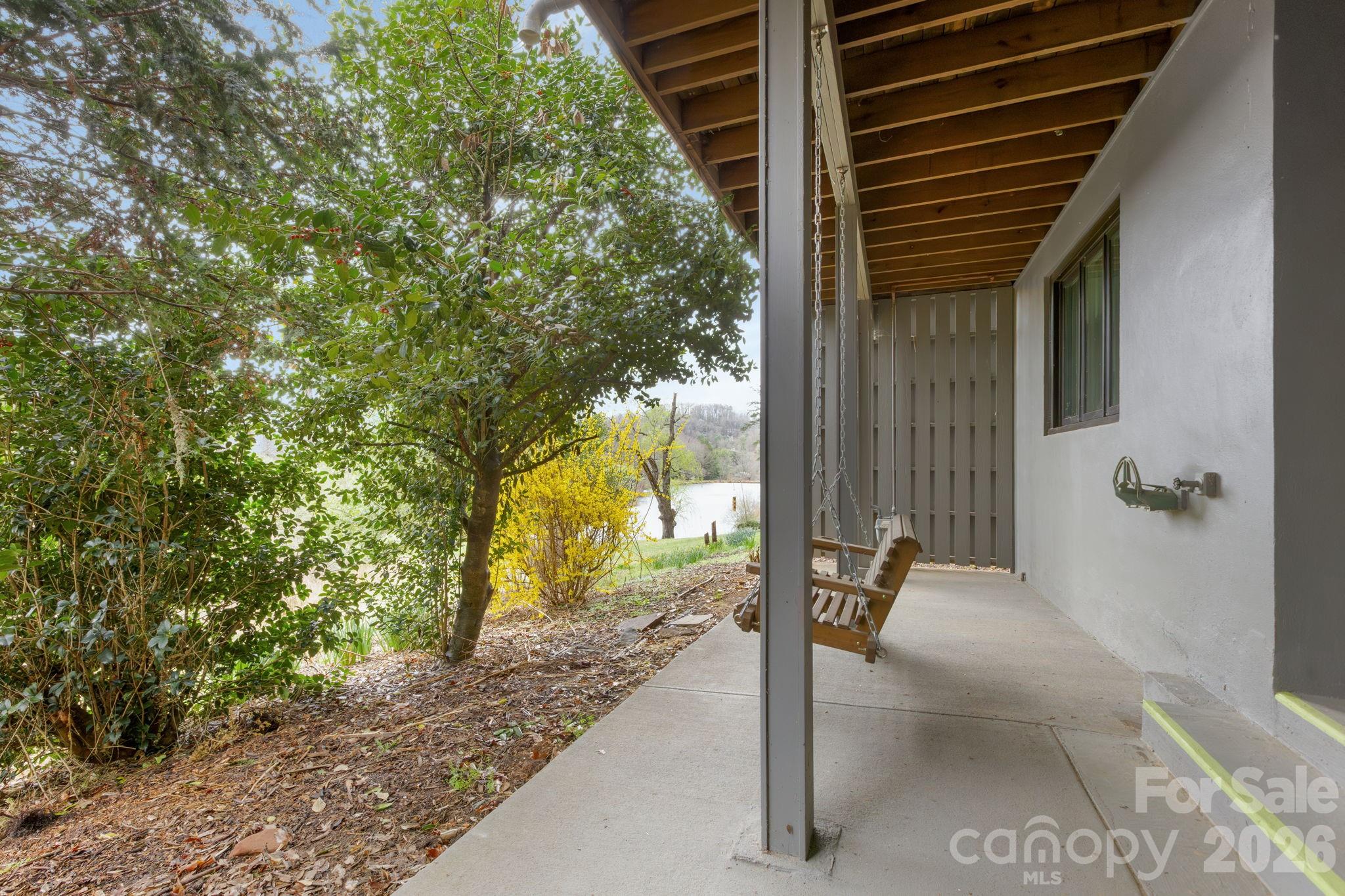 403 Crowfields Drive Asheville NC 28803