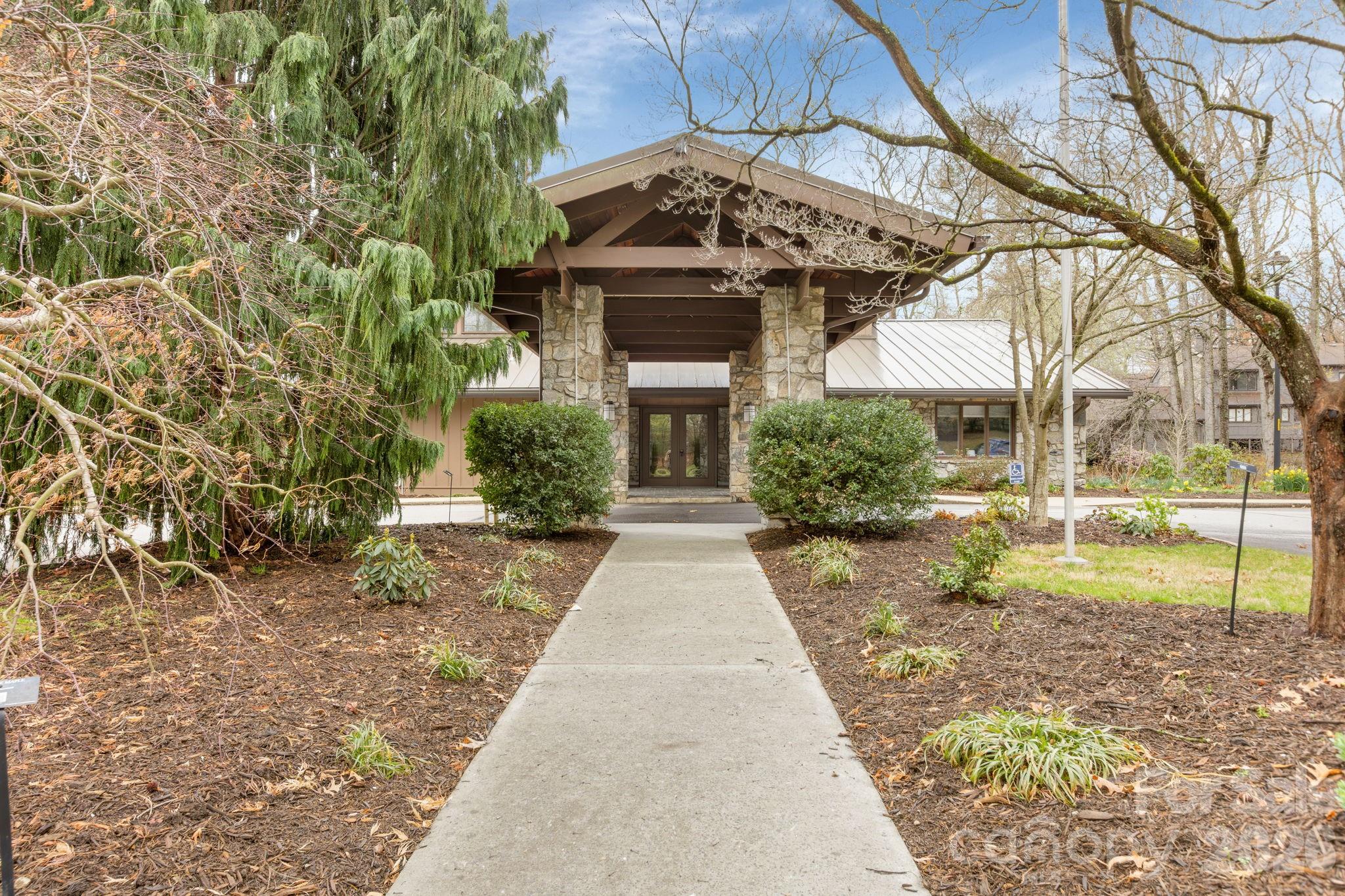 403 Crowfields Drive Asheville NC 28803