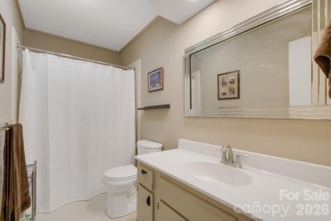 403 Crowfields Drive Asheville NC 28803