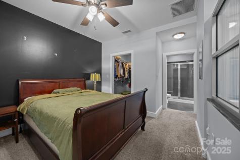 333 W Trade Street Charlotte NC 28202